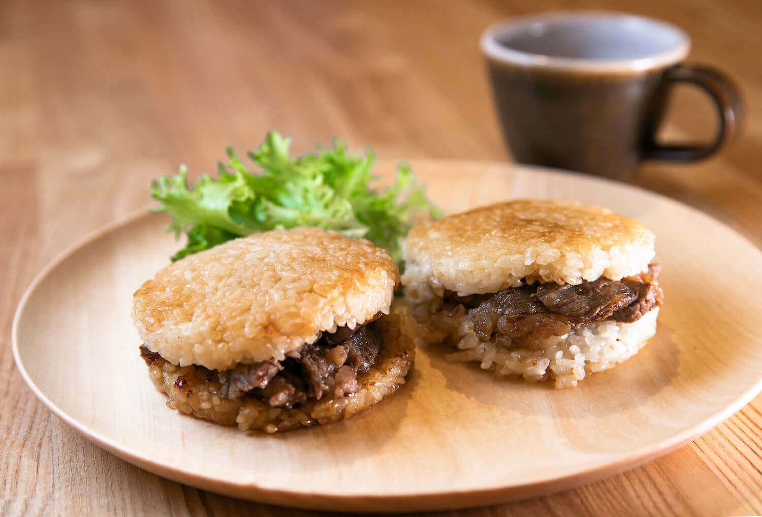 日本国内送料無料！奥出雲産仁多米使用のライスバーガー5個入り | tataranoie (たたらのいえ )